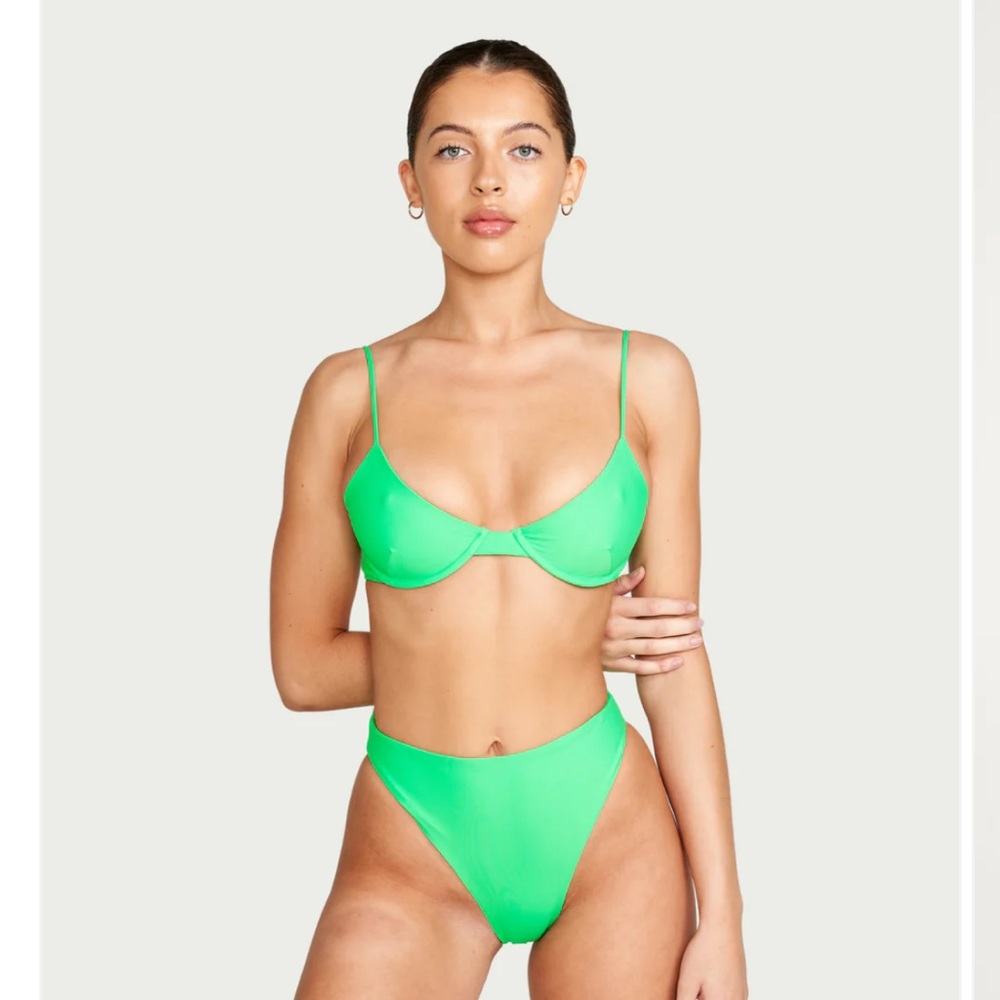 Nyud swim Kaia top